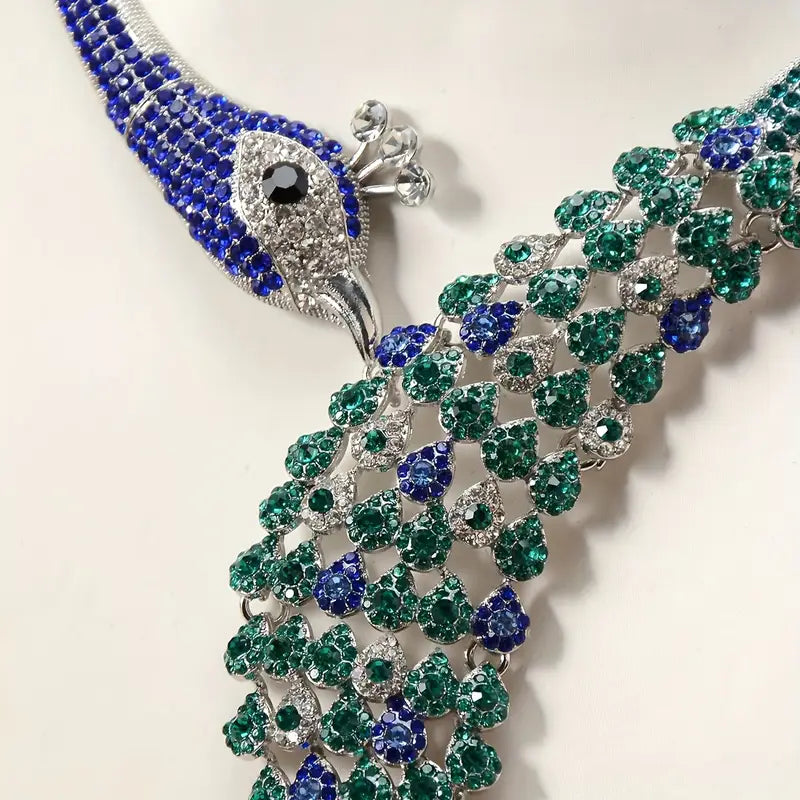 Beautiful Jewelry Set with Peacock Earrings and Necklace Suitable for Banquets and Valentine's Day Gift