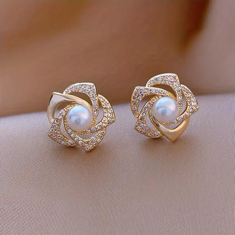 5 Pairs Elegant Geometric Pearl Earrings Set, Vintage French Style, Women's Fashion Jewelry, All-Season Versatile, Copper Ear Studs, Zinc Alloy, Plastic Setting, Daily Wear Accessory